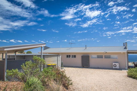 Fleurieu Coastal Retreat Lot 150 Myponga Beach Road - Mackay Tourism 1