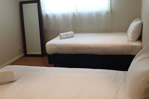 The Bay Apartment - Mackay Tourism 3