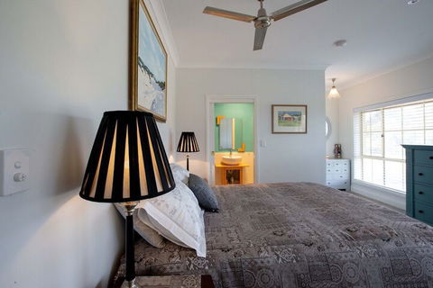 Angaston House - Mackay Tourism 2