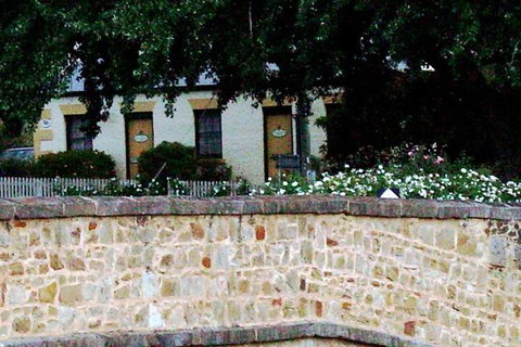 Sargeants & Armoury Cottages 1823 - Mackay Tourism 4