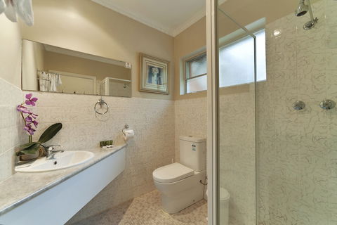 Burnie Airport Motel - Mackay Tourism 6