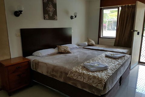 Woolgoolga Motor Inn - Mackay Tourism 5