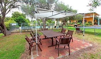 Tarcutta Halfway Motor Inn - Mackay Tourism 5