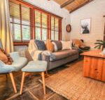 Feathertop Retreat - Mackay Tourism