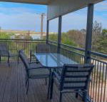 Longbeach House - Mackay Tourism