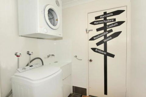 Unit 1 / 14 Tamarindus Street Marcoola Beach Pet Friendly 300 BOND Linen Supplied - Mackay Tourism 6