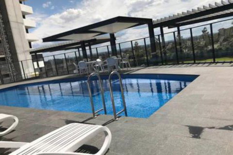 Liverpool New Apt 2BR & 2Bath - Mackay Tourism 5