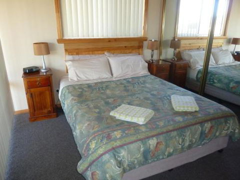 Bridport Villa - Mackay Tourism 5