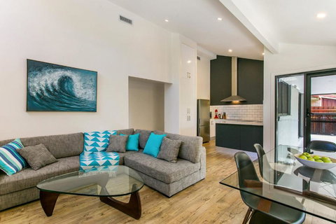 A SWEET ESCAPE At The Beach - Mackay Tourism 4