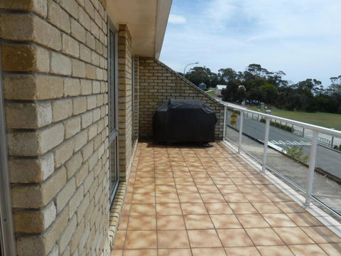Central Luxury With Fabulous Views - Mackay Tourism 4