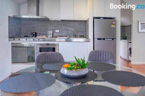 Bayview Loft - Mackay Tourism 2