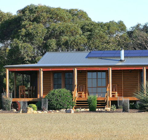Eleanor River Homestead - Mackay Tourism 3