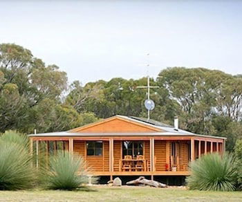 Eleanor River Homestead - Mackay Tourism 1