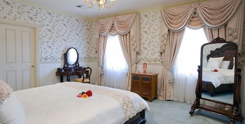 The Residence At Barossa Chateau - Mackay Tourism 6