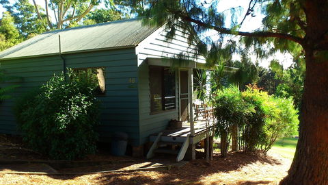 Greenwood Cabin In Kangaroo Valley - Mackay Tourism 0