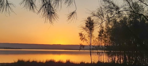 Paradise Bungalow Waterfront - Mackay Tourism 2