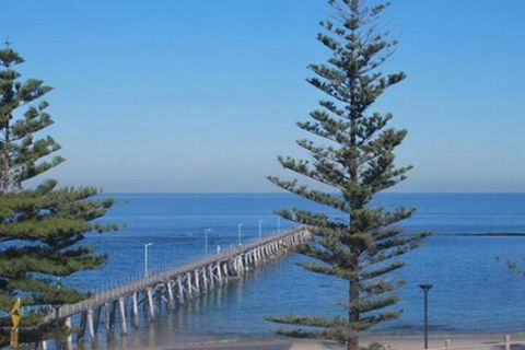 Waterfront Port Noarlunga - Mackay Tourism 3
