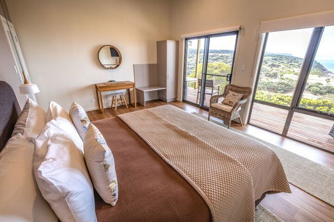 Sea Dragon Lodge & Villas - Mackay Tourism 4