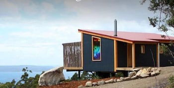 Woodbridge Hill Hideaway - Mackay Tourism 0
