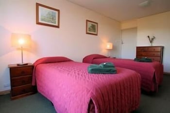 Heemskirk Motor Hotel - Mackay Tourism 4
