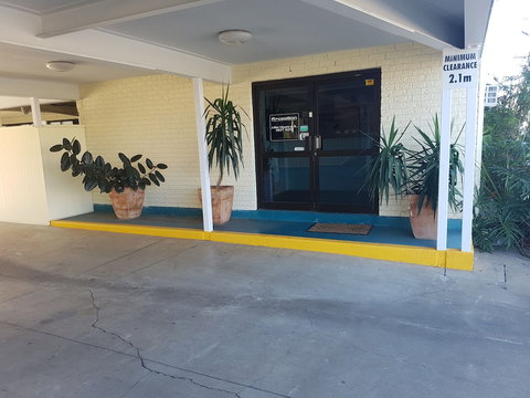 Fitzroy Motor Inn - Mackay Tourism 0