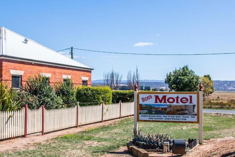 Ross Motel - Mackay Tourism 6