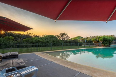 Serenity Diamond Beach - Mackay Tourism 4