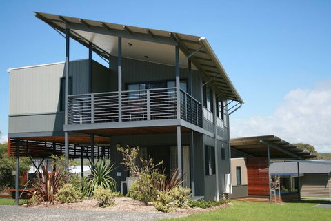 Serenity Diamond Beach - Mackay Tourism 2