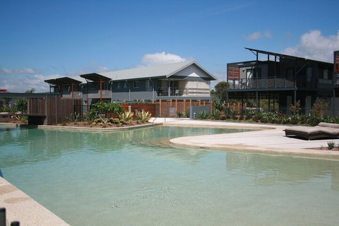Serenity Diamond Beach - Mackay Tourism 7