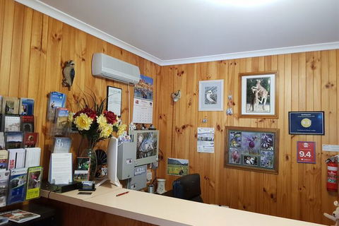 Kookaburra Motor Lodge - Mackay Tourism 1