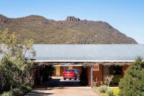 Kookaburra Motor Lodge - Mackay Tourism 0