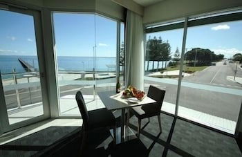 Ceduna Foreshore Hotel Motel - Mackay Tourism 5