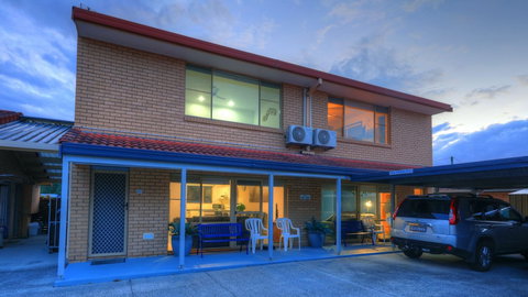 Yamba Motor Inn - Mackay Tourism 4