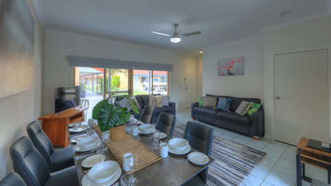 Yamba Motor Inn - Mackay Tourism 5