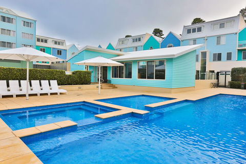 Lady Bay Resort - Mackay Tourism 5