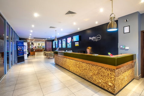 Nightcap At Shoppingtown Hotel - Mackay Tourism 5