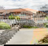 Bathurst Motor Inn - Mackay Tourism