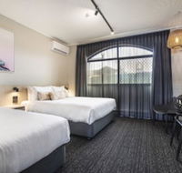 Nightcap at Springwood Hotel - Mackay Tourism