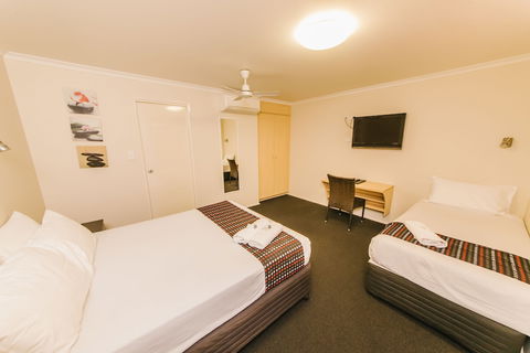 Citywalk Motor Inn - Mackay Tourism 3