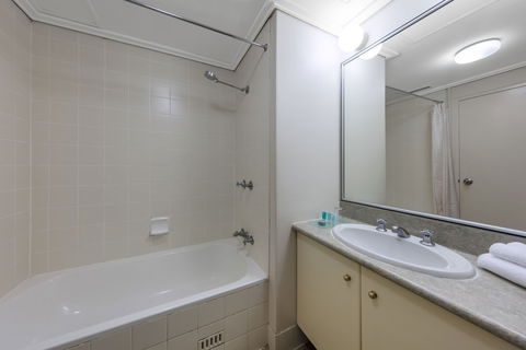 Waldorf Sydney Serviced Apartments - Mackay Tourism 3