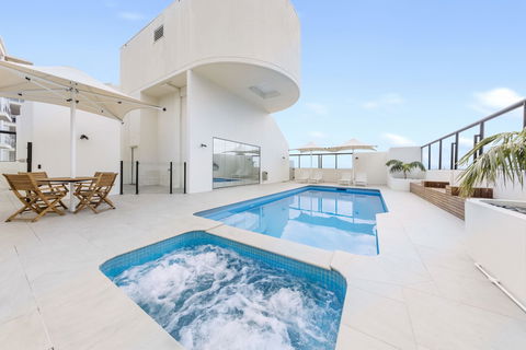 Waldorf Sydney Serviced Apartments - Mackay Tourism 1