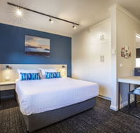 Nightcap at Riverside Hotel - Mackay Tourism