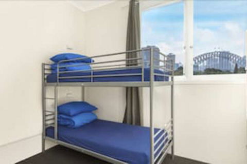 Funk House Backpackers - Mackay Tourism 5
