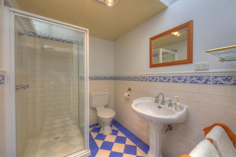 Old Wesley Dale Heritage Accommodation - Mackay Tourism 2