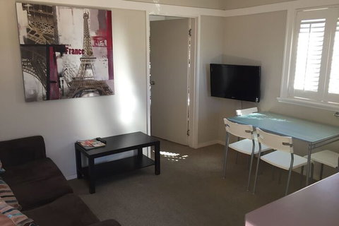 Brisbane Street Studios - Mackay Tourism 7