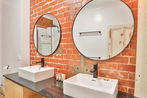 Indulge Apartments - Eighth Street - Mackay Tourism 3