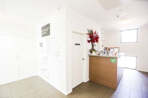 Indulge Apartments - Ontario - Mackay Tourism 0