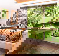 The Epiphyte Bed  Breakfast - Mackay Tourism