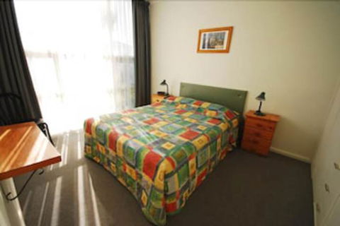 Mermaid Holiday Units - Mackay Tourism 7