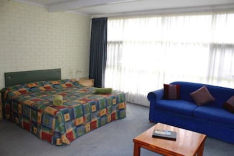 Mermaid Holiday Units - Mackay Tourism 6
